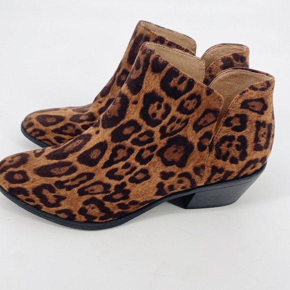 Life Stride Payton 2 Leopard Low Booties Size 9 - Picture 3 of 8
